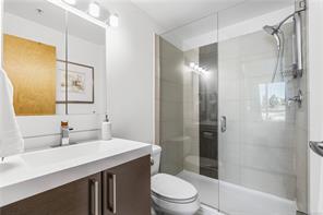 315-2745 Veterans Memorial Pkwy — listing photo 18 of 34