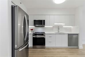 101-751 Fairfield Rd — listing photo 14 of 30