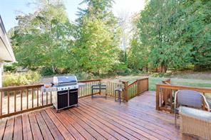 1215 Cloake Hill Rd — listing photo 26 of 44