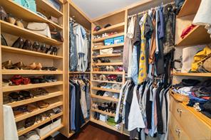 219 Michigan St — listing photo 21 of 40