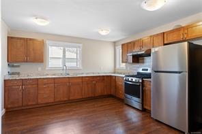 611 Sandy Crt — listing photo 23 of 62