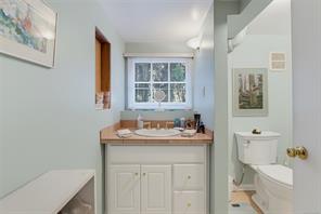 817 St. Patrick St — listing photo 26 of 48