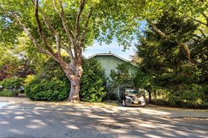 817 St. Patrick St — listing photo 34 of 48