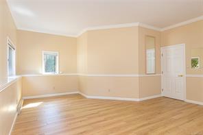 1475 McTavish Rd — listing photo 21 of 59