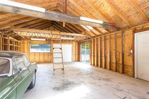 1475 McTavish Rd — listing photo 42 of 59