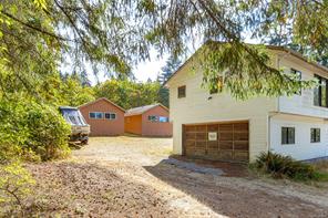 1475 McTavish Rd — listing photo 51 of 59