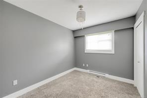 670 Polyanthus Cres — listing photo 34 of 61