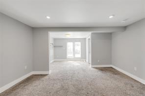 670 Polyanthus Cres — listing photo 40 of 61
