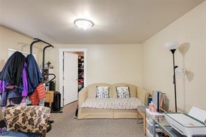 670 Polyanthus Cres — listing photo 59 of 61