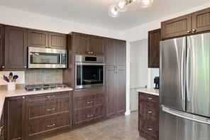2280 Aldeane Ave — listing photo 24 of 77