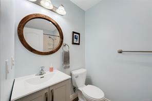 2280 Aldeane Ave — listing photo 40 of 77