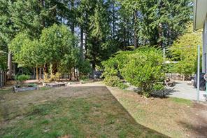 6938 Wallace Dr — listing photo 33 of 43