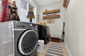 7284 Lakefront Dr — listing photo 19 of 55