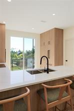 2-519 Foul Bay Rd — listing photo 37 of 74