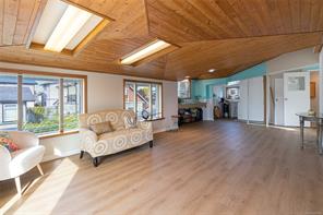 2485 Orchard Ave — listing photo 27 of 59
