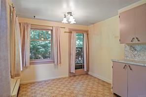 1030 Falmouth Rd — listing photo 14 of 25