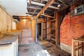 1030 Falmouth Rd — listing photo 20 of 25