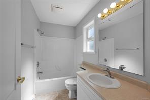 7-3365 Auchinachie Rd — listing photo 22 of 40
