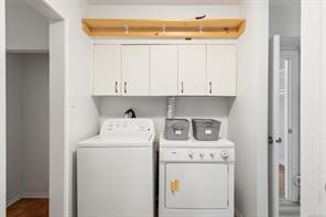 1029 Wychbury Ave — listing photo 26 of 41