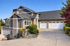 2287 Nicklaus Dr, Langford