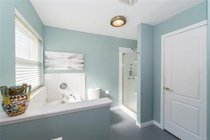 3728 Arbutus Dr — listing photo 25 of 84