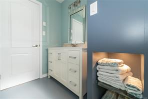 3728 Arbutus Dr — listing photo 30 of 84