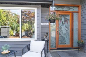 3728 Arbutus Dr — listing photo 32 of 84