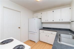 114-2860 Sooke Lake Rd — listing photo 16 of 27