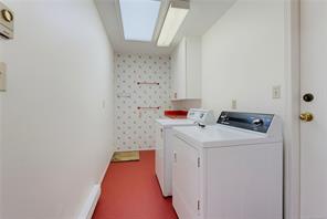 1376 Oliver St — listing photo 24 of 29