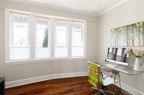 238 Richmond Ave — listing photo 15 of 53