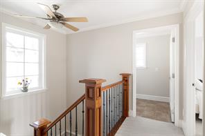 238 Richmond Ave — listing photo 17 of 53