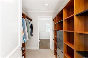 238 Richmond Ave — listing photo 23 of 53