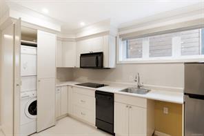 238 Richmond Ave — listing photo 34 of 53
