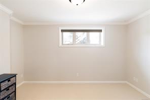 238 Richmond Ave — listing photo 35 of 53