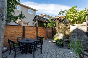 238 Richmond Ave — listing photo 39 of 53