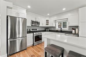 528 Steeves Rd — listing photo 16 of 60