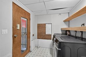 7115 Wallace Dr — listing photo 31 of 42