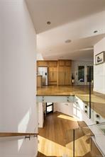 532 Beach Dr — listing photo 21 of 57