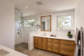 532 Beach Dr — listing photo 33 of 57