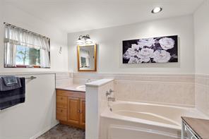 539 Bayview Pl — listing photo 36 of 65
