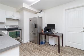 1166 Bombardier Cres — listing photo 26 of 43