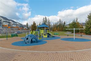 1166 Bombardier Cres — listing photo 39 of 43