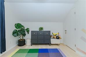 2624 Estevan Ave — listing photo 24 of 49
