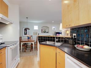 1110 Reno St — listing photo 14 of 40