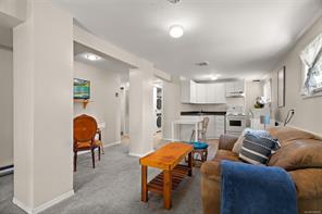 3615 Doncaster Dr — listing photo 24 of 40