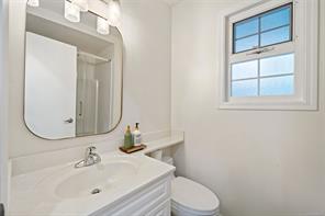 4661 Amblewood Dr — listing photo 31 of 45