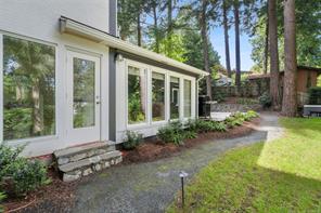 4661 Amblewood Dr — listing photo 40 of 45