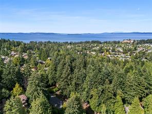 4661 Amblewood Dr — listing photo 41 of 45