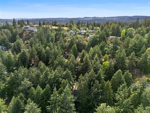 4661 Amblewood Dr — listing photo 43 of 45