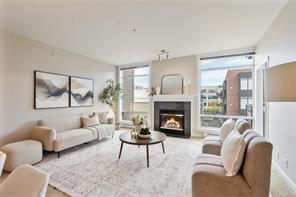 306-330 Waterfront Cres — listing photo 14 of 39